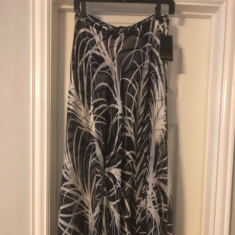 Dana Buchman silk skirt